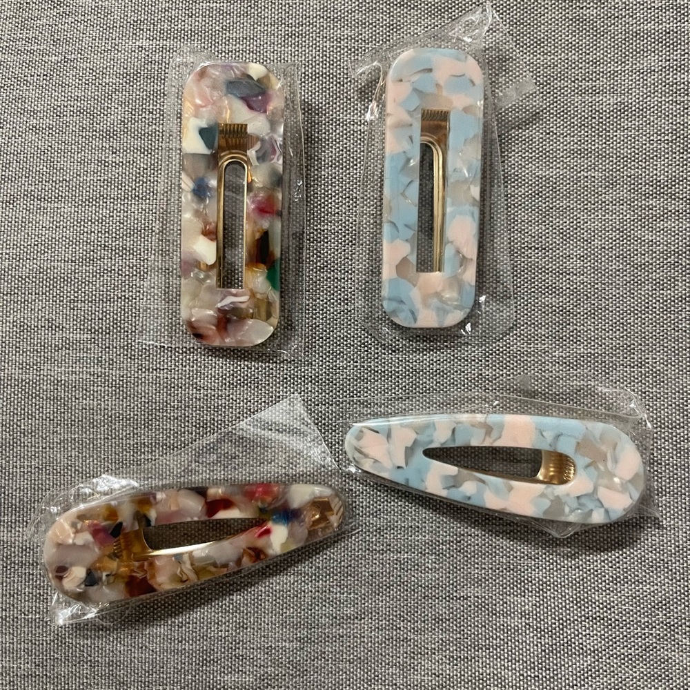 Hair Clips Set of 4